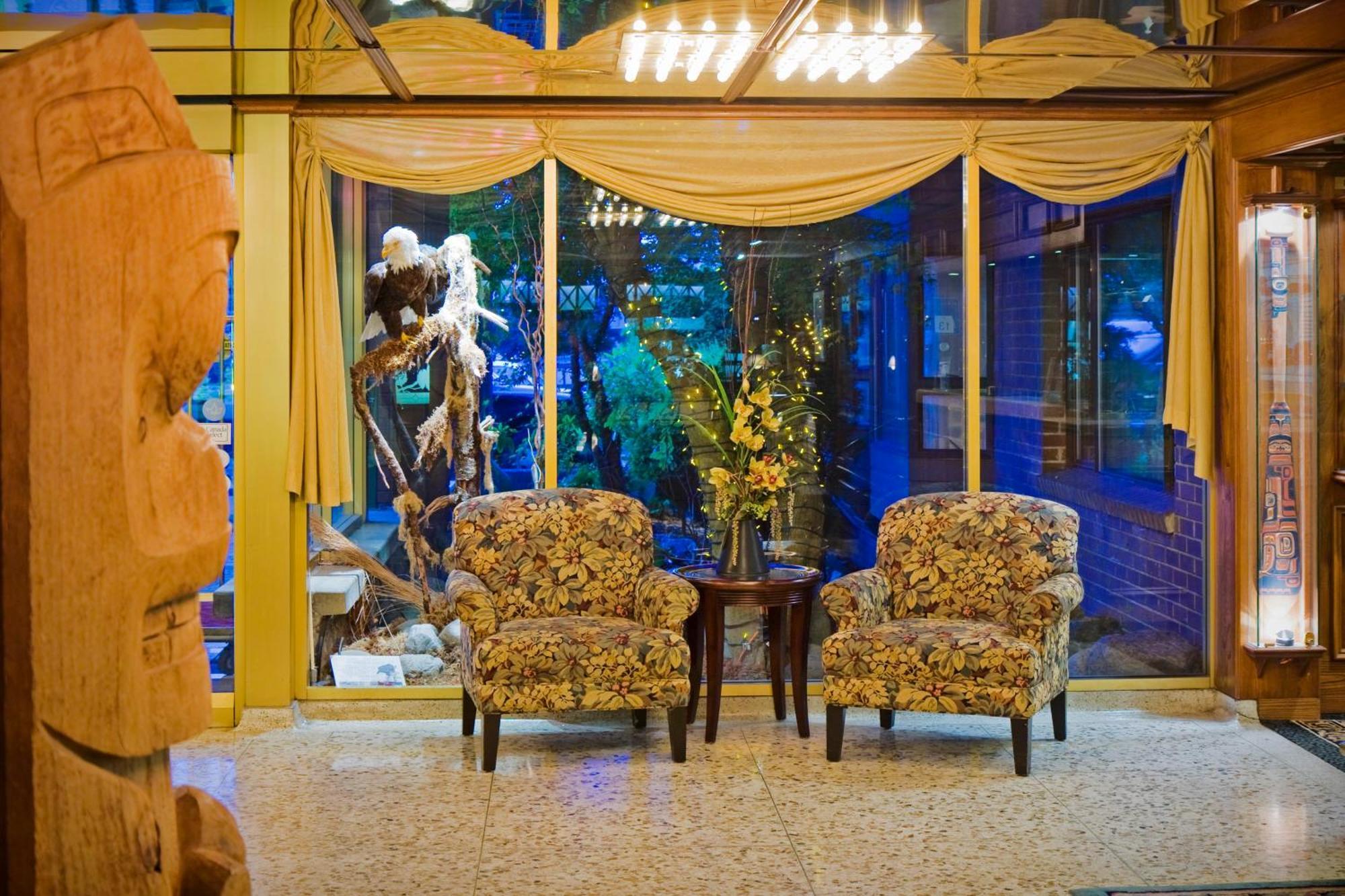 פרינס רופרט Crest Hotel מראה פנימי תמונה